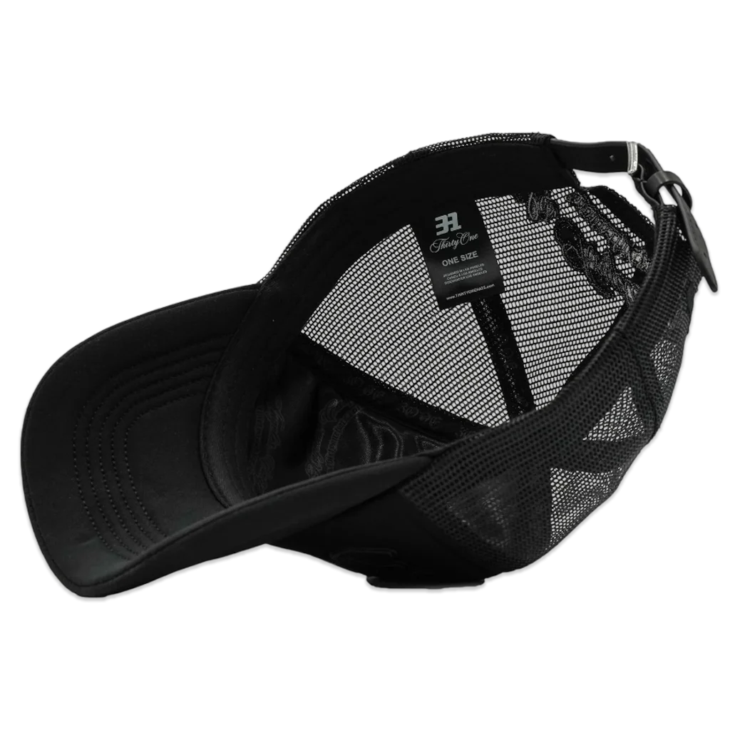 3ONE BLACK - 31 HATS (PREVENTA)