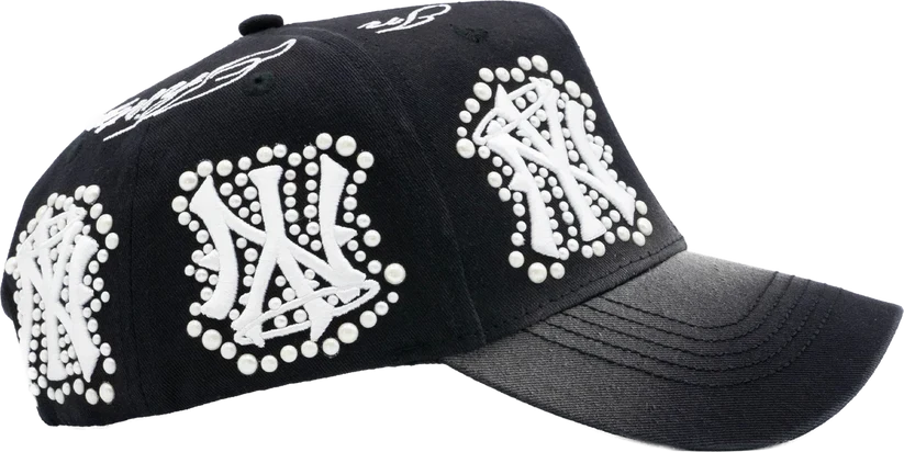 NY PEARLS - 31 HATS (PREVENTA)